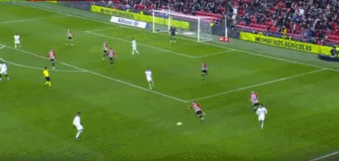 DO：纽卡向谢什科提交了改进报价，曼联愿付的价格低于纽卡