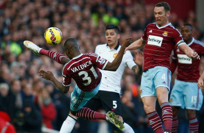 官方：费迪南德将担任世界杯抽签仪式主持人，布雷迪、奥尼尔等参加