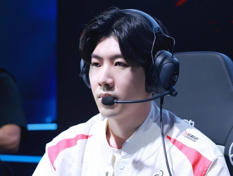 甲俱乐部垂 甲俱乐部垂