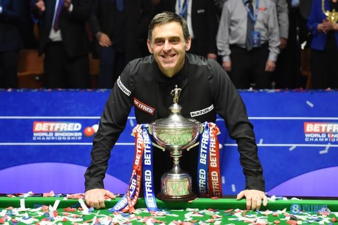 尔瓦雷斯的 尔瓦雷斯的